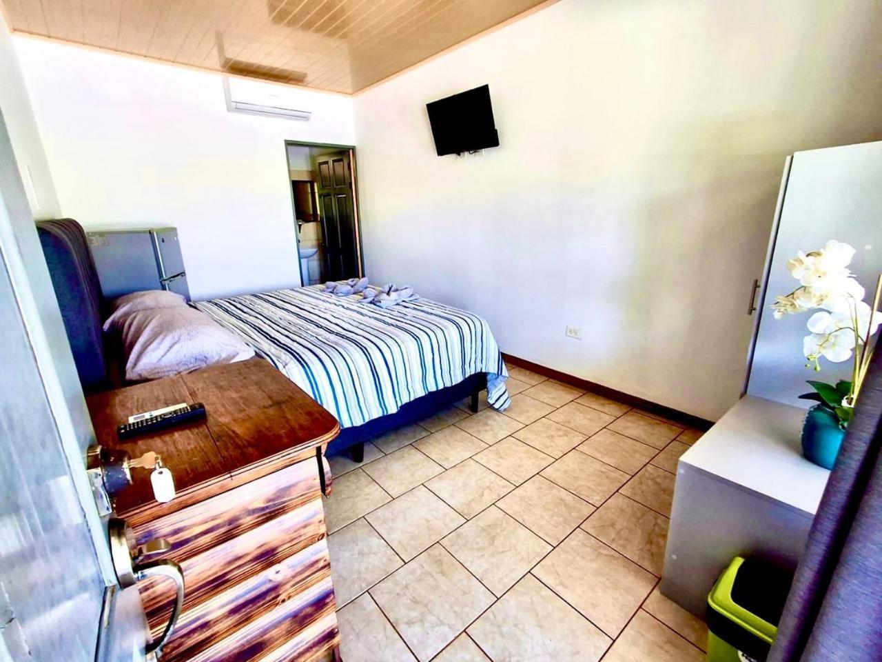 Hotel Cabinas El Tecal Uvita Eksteriør billede